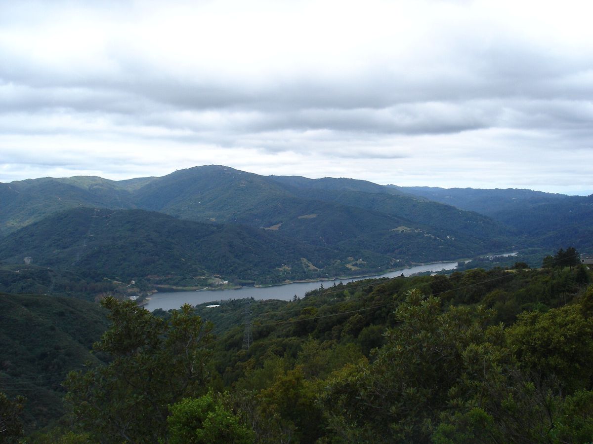 Lexington Reservoir and the Santa Cruz Mountains seen from El Sereno